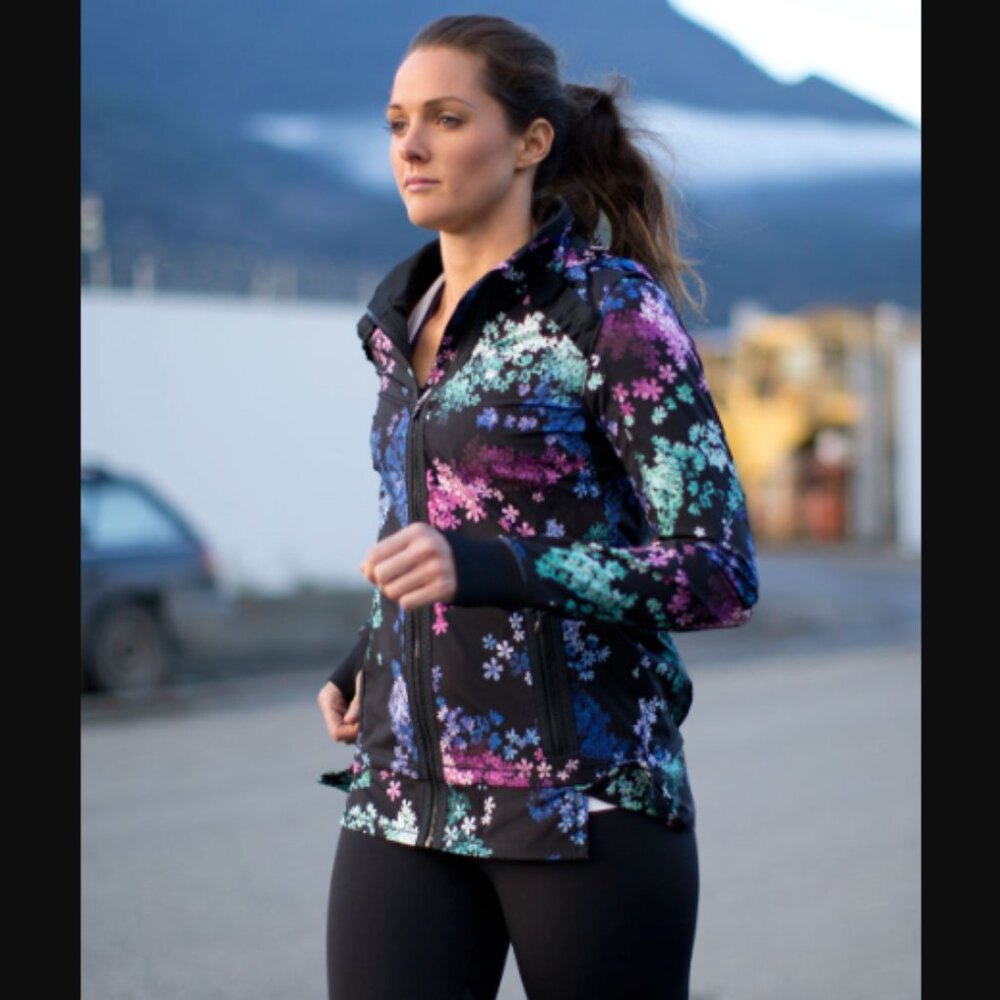 RARE Lululemon Athletica Run: Bandit Jacket Petal Pop Multi Sz 6 Retail $148.00